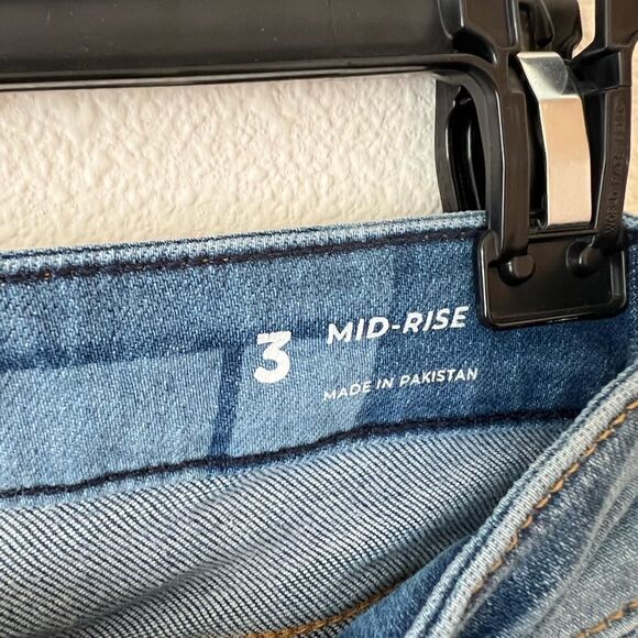 Arizona Mid rise Women Shorts size 3 - Picture 6 of 6